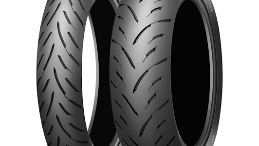 ダンロップ SPORTMAX GPR300 110/70R17 140/70R17 前後セット 新車外し 