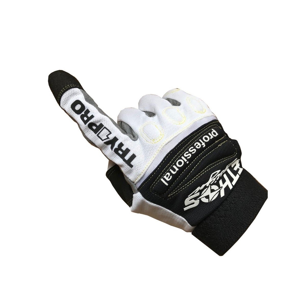 tr82_white.jpg?w=532&h=399&