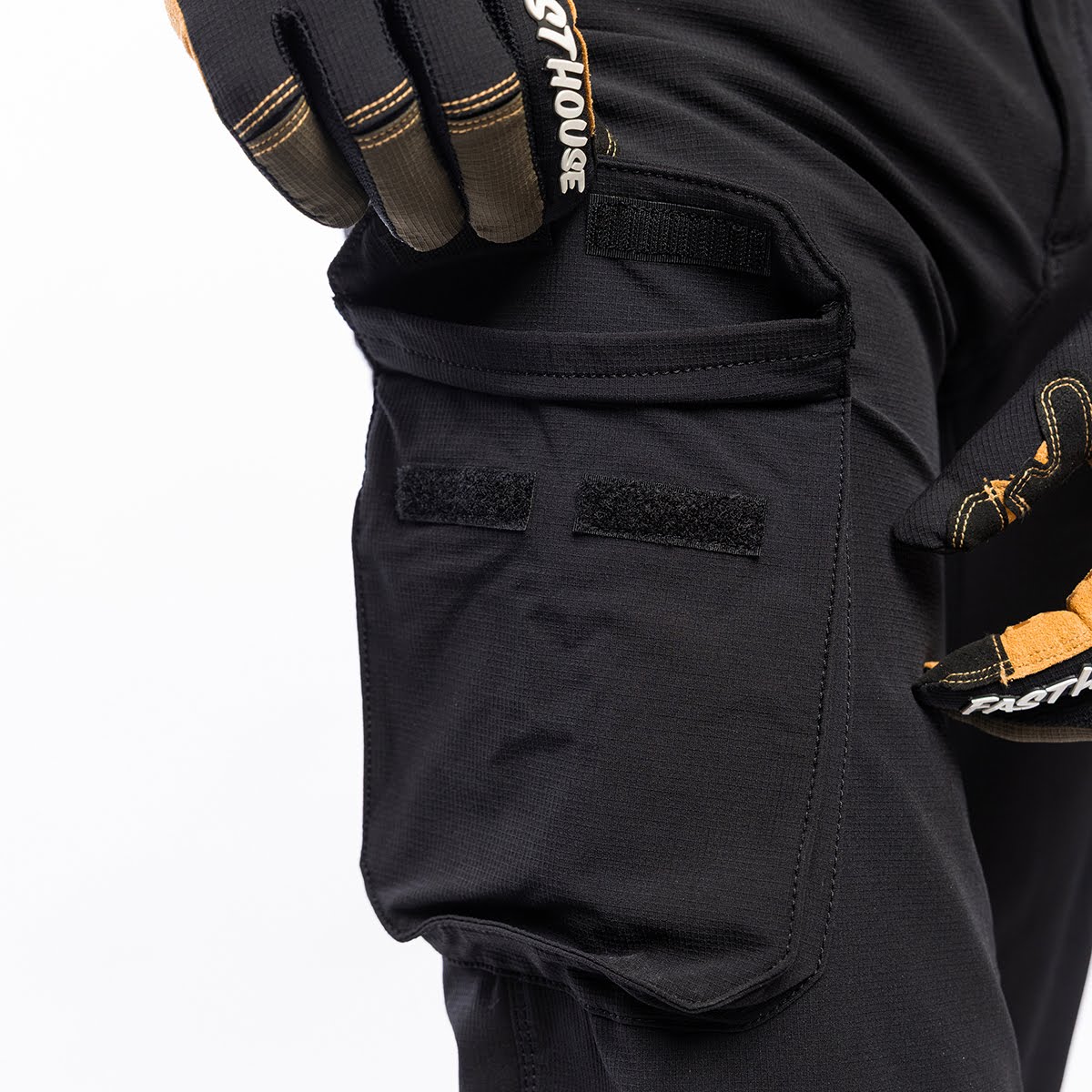 FASTHOUSE モトロール サングアロ ブラック| Dirtbikeplus (ダート